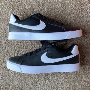 Nike Court Royal AC